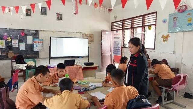 Keterampilan Membaca Intensif Siswa Kelas III Sekolah Dasar